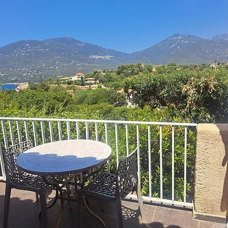 Dolce & D3 Vue Et Piscine